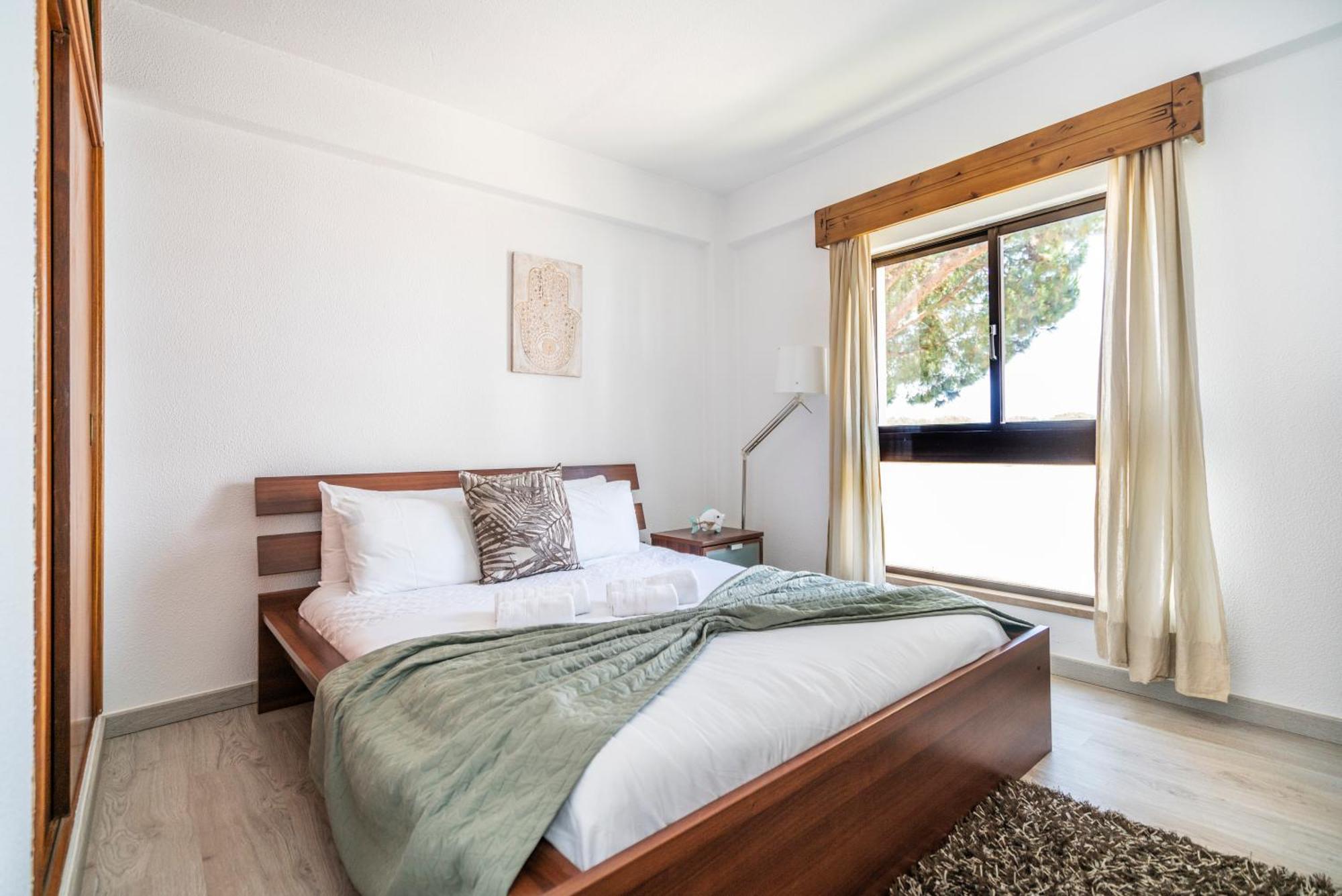 קווארטיירה Lovely 1Bed Flat Short Walk To The Marina Vilamoura מראה חיצוני תמונה