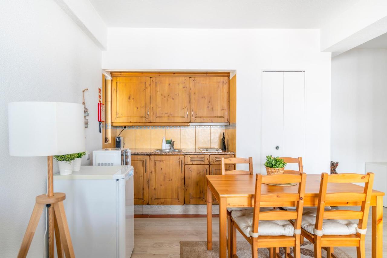 קווארטיירה Lovely 1Bed Flat Short Walk To The Marina Vilamoura מראה חיצוני תמונה